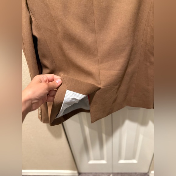 J.Crew Regent Blazer in Camel Wool Flannel , size 12 - Picture 5 of 15